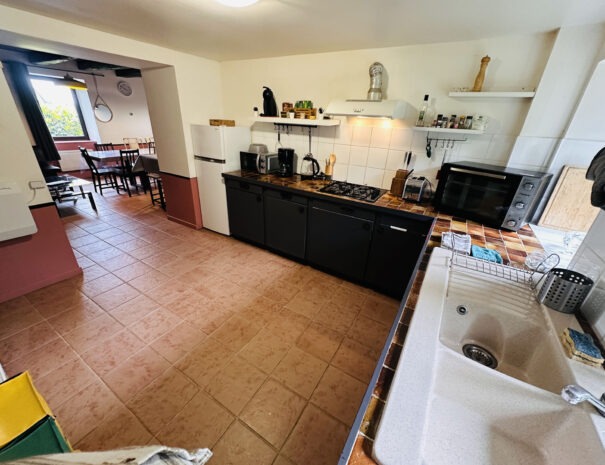 Gite droite : cuisine équipée